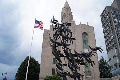 扬长避短，在美高中生圆梦Boston College